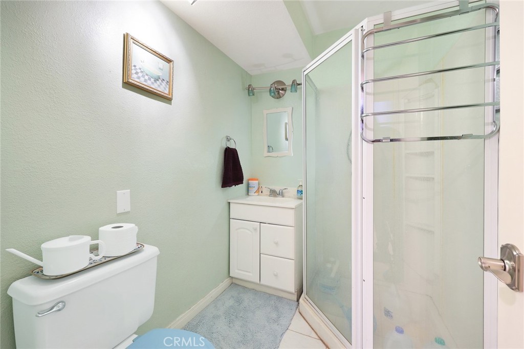 513 N Chandler Avenue E