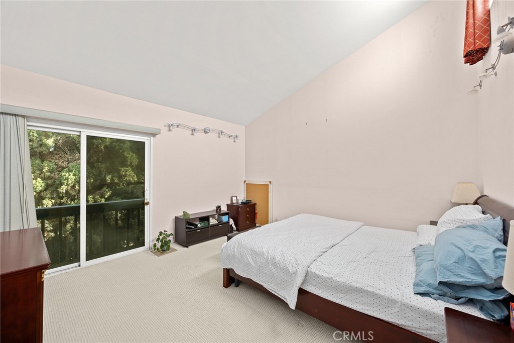 513 N Chandler Avenue E