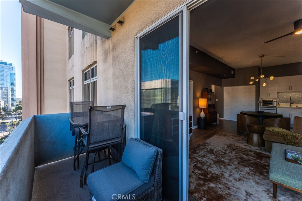 388 E Ocean Boulevard 1112