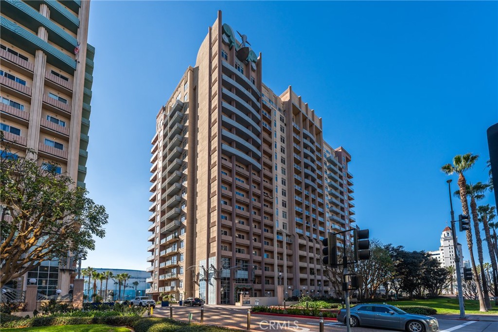 388 E Ocean Boulevard 1112