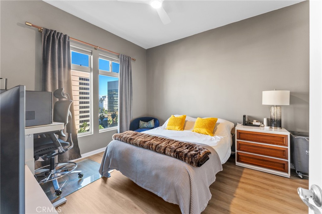 388 E Ocean Boulevard 1112