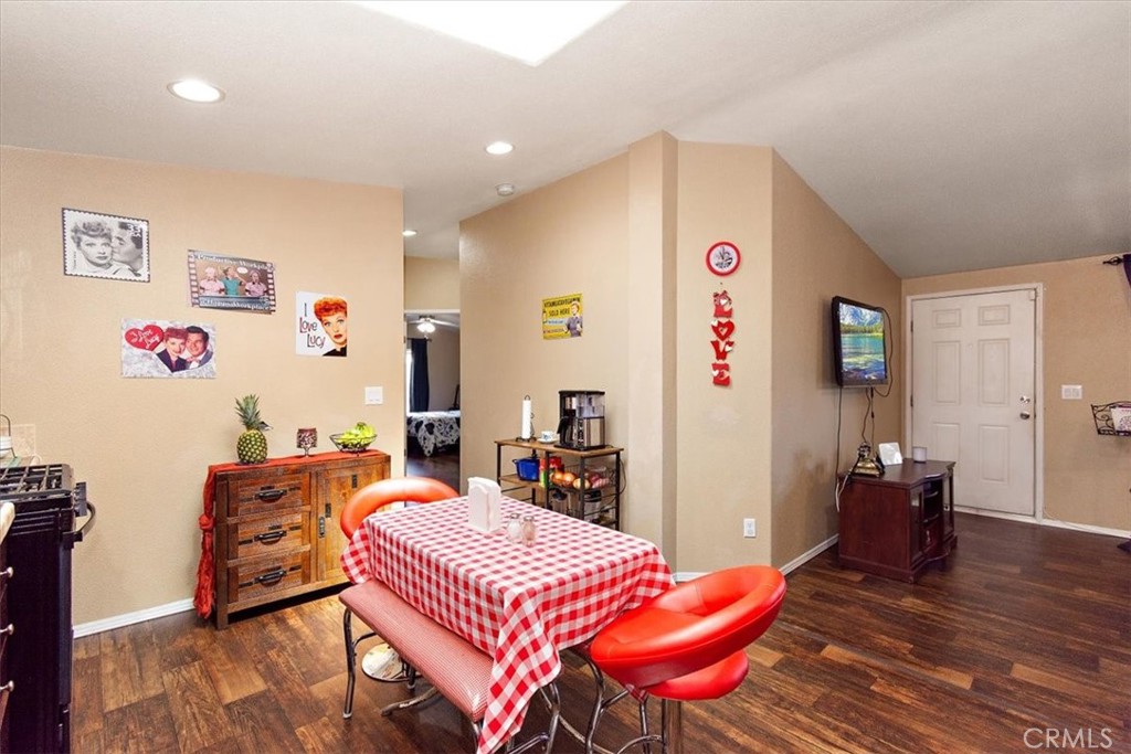 2755 Arrow Highway 156