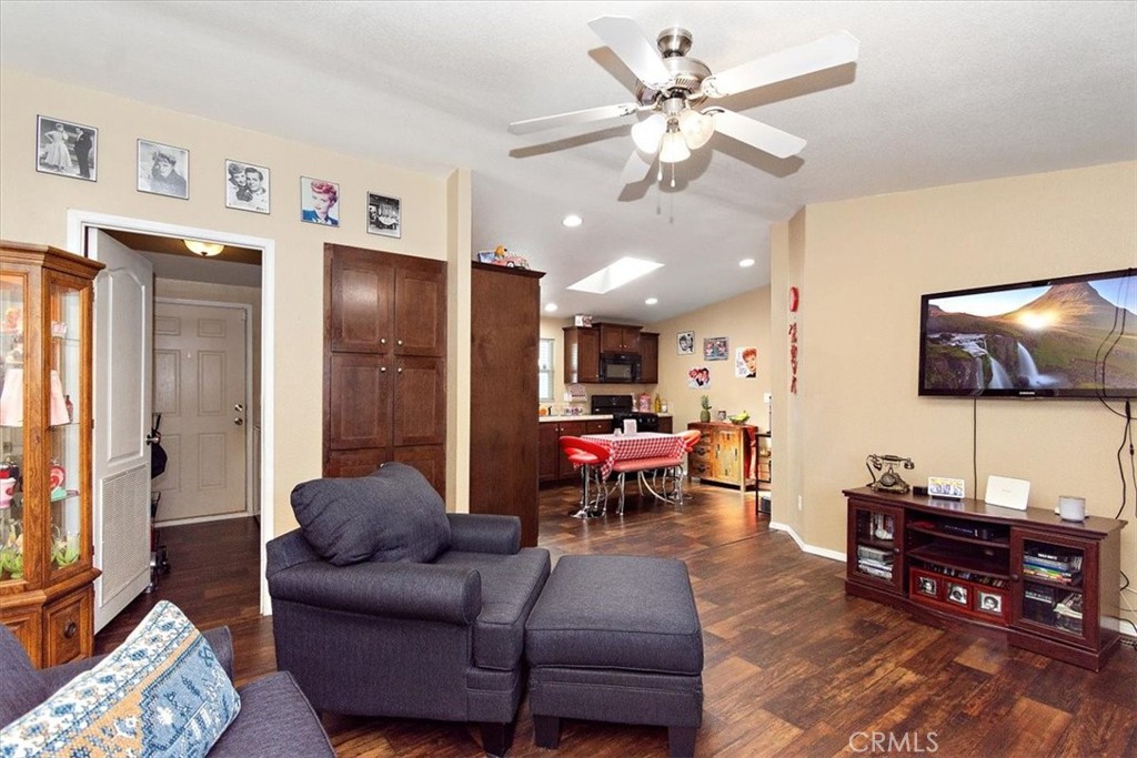 2755 Arrow Highway 156