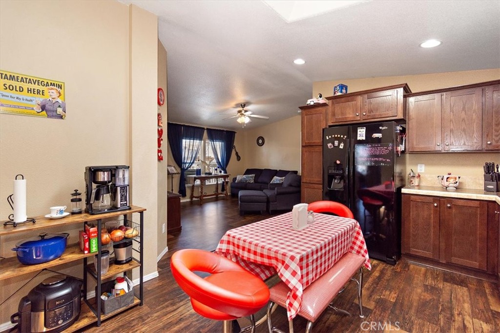 2755 Arrow Highway 156