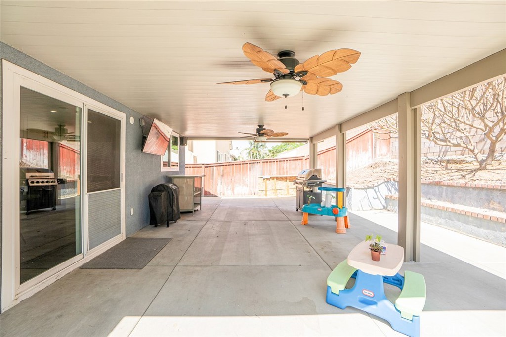 2528 W Sunrise Drive