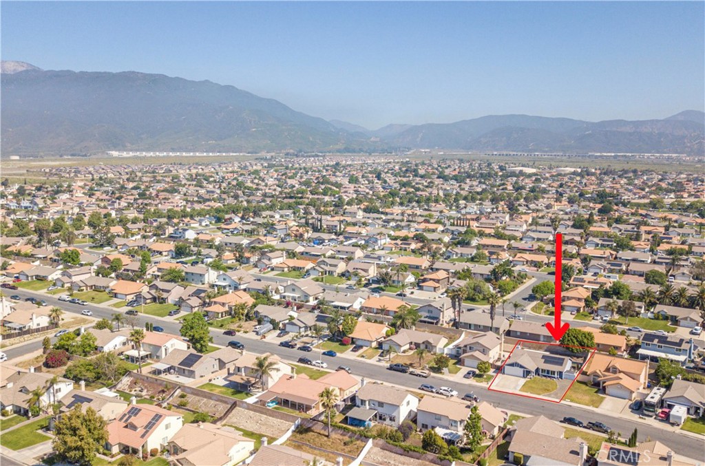 2528 W Sunrise Drive