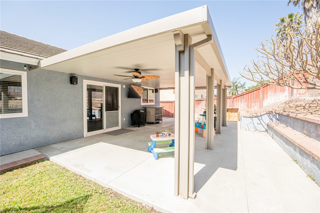 2528 W Sunrise Drive