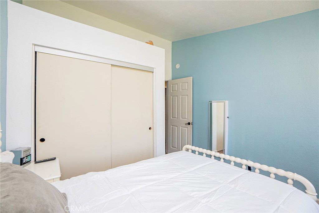 2528 W Sunrise Drive