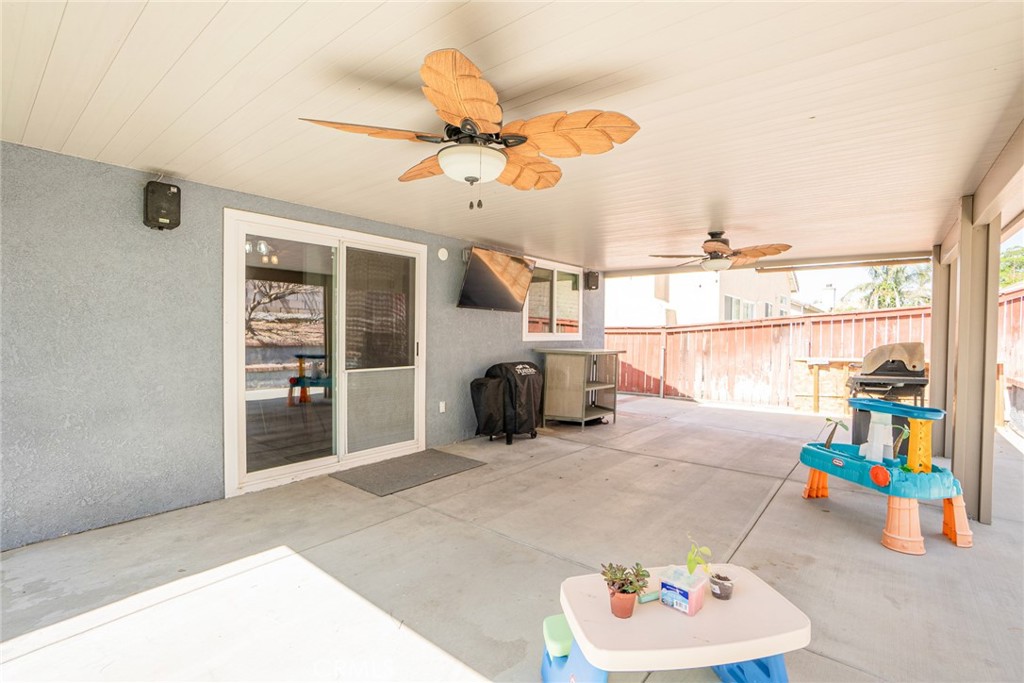 2528 W Sunrise Drive