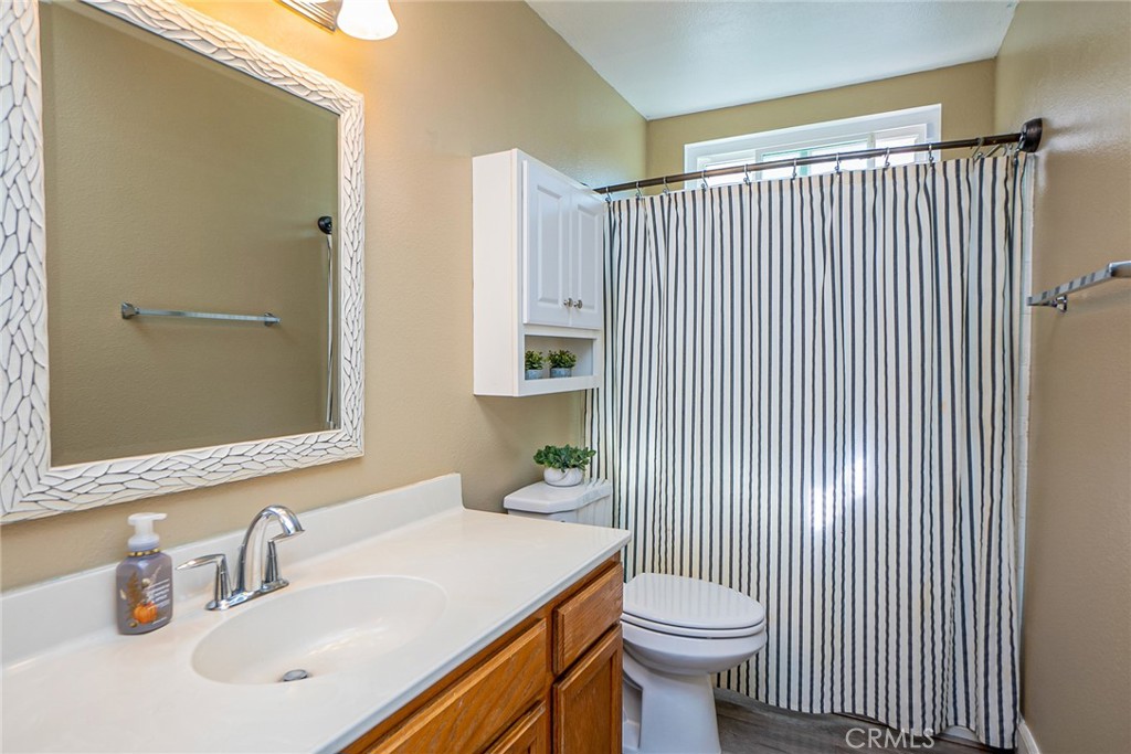 2528 W Sunrise Drive