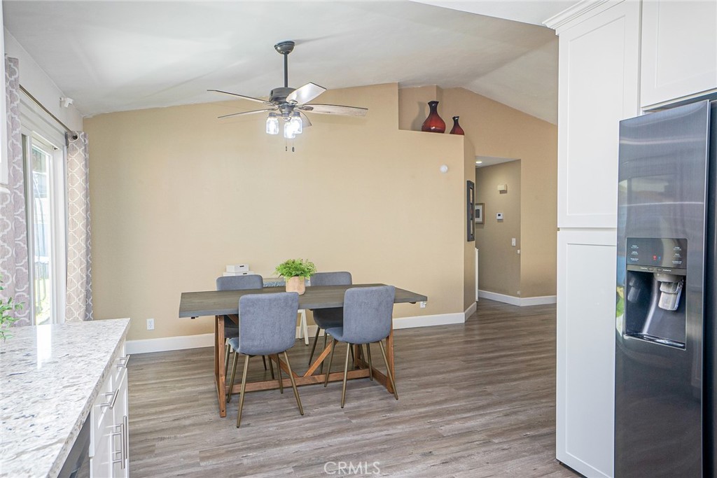 2528 W Sunrise Drive