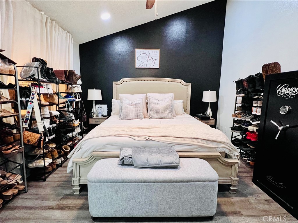 1178 E Merion Street