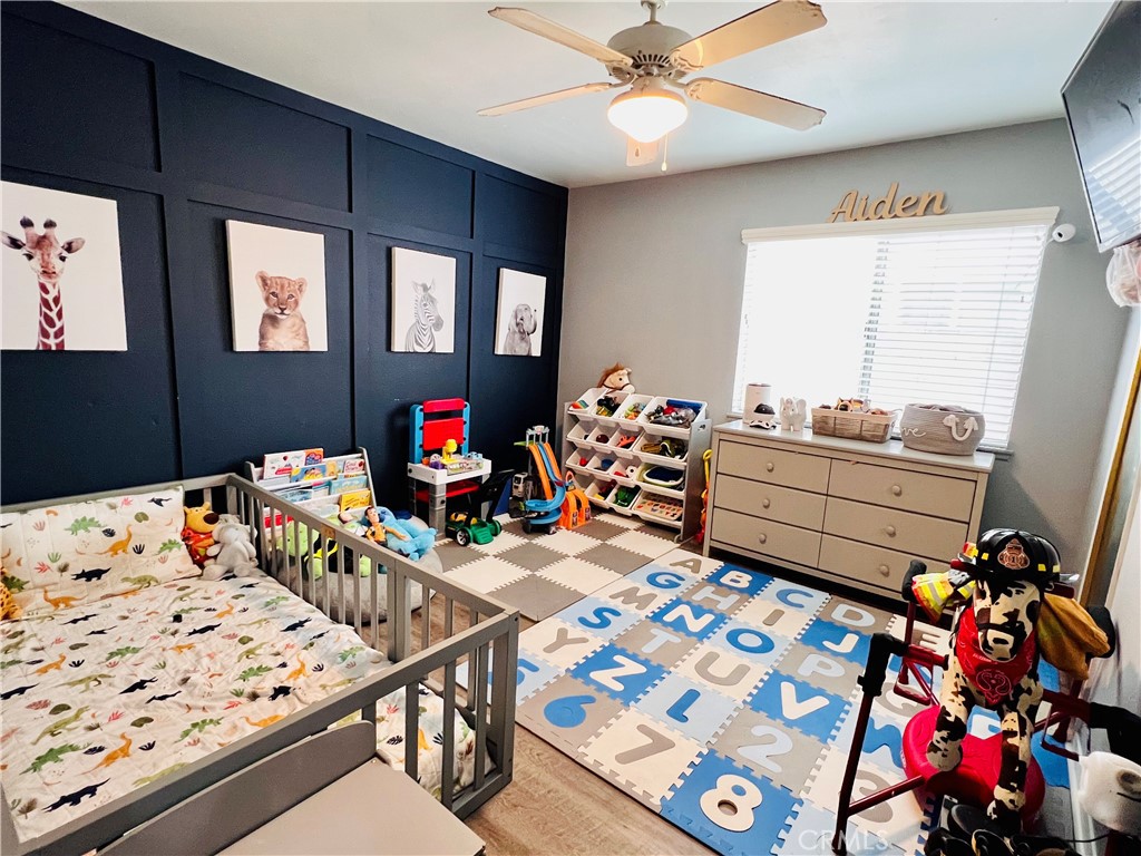 1178 E Merion Street