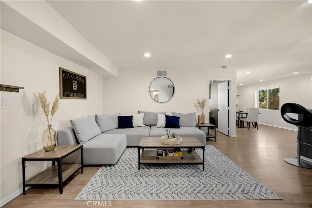 18530 Hatteras Street 337