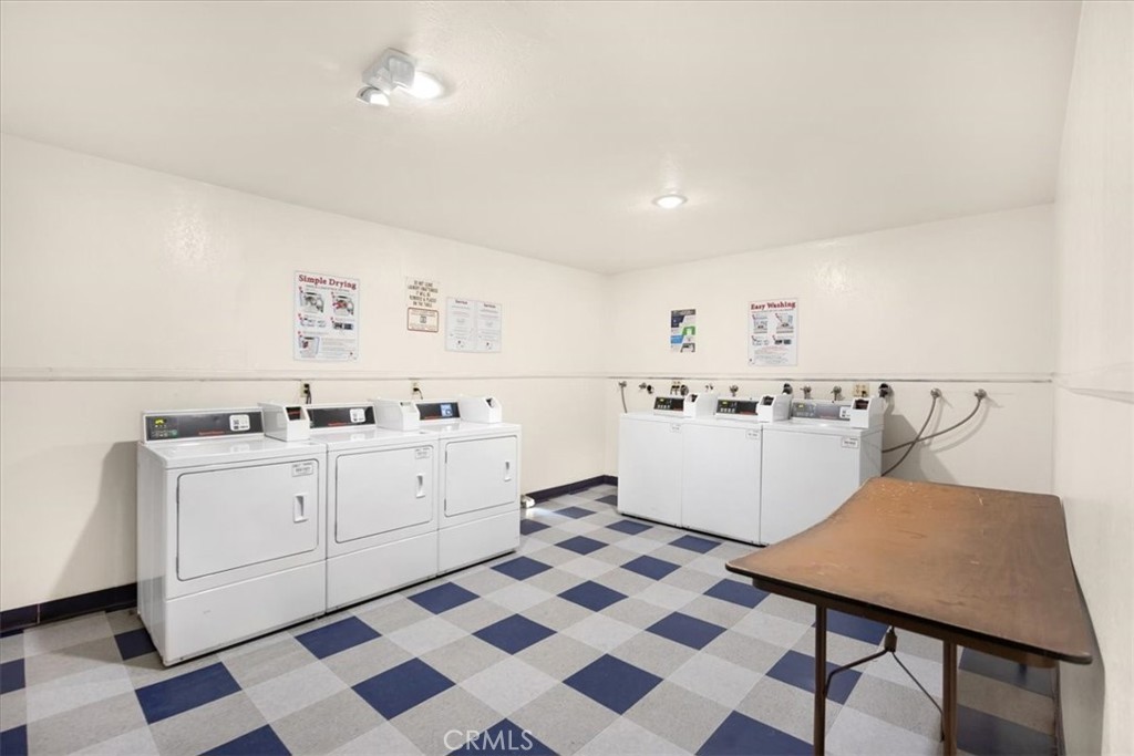 18530 Hatteras Street 337