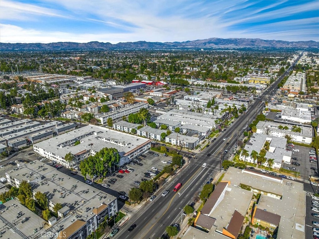 18530 Hatteras Street 337