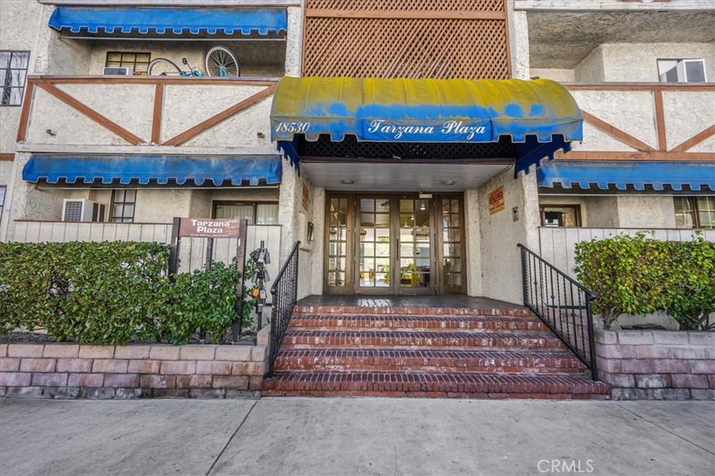 18530 Hatteras Street 337