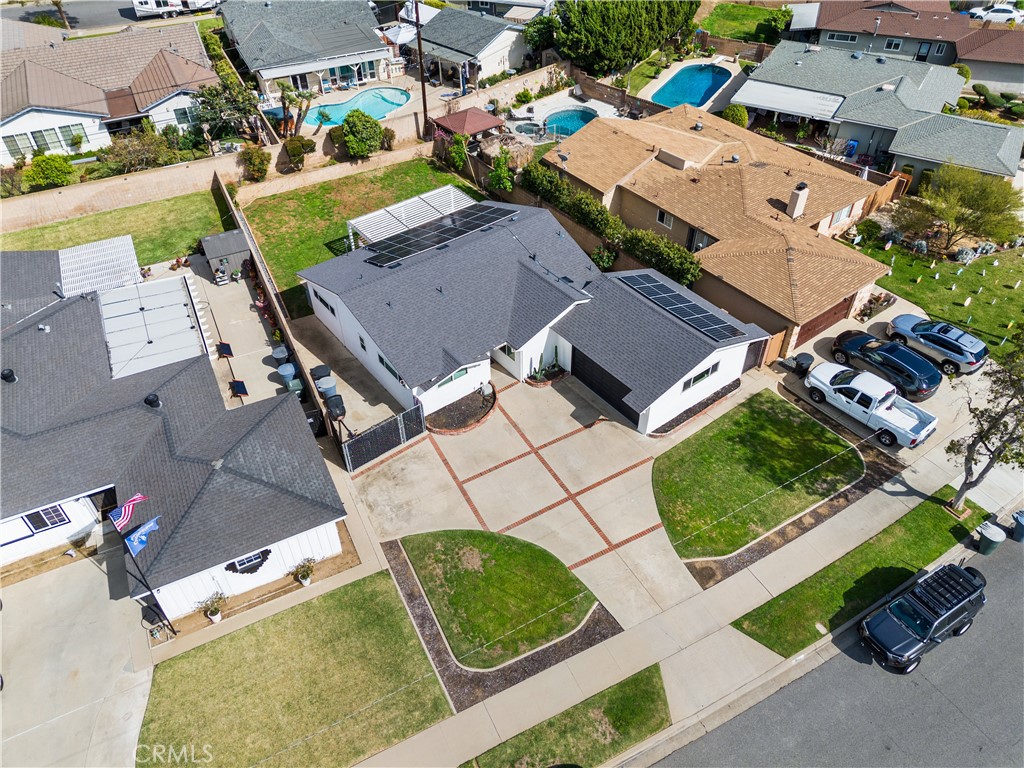 842 N Kidder Avenue