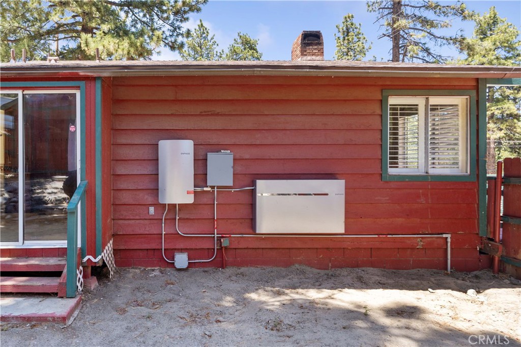 5440 Lone Pine Canyon Road