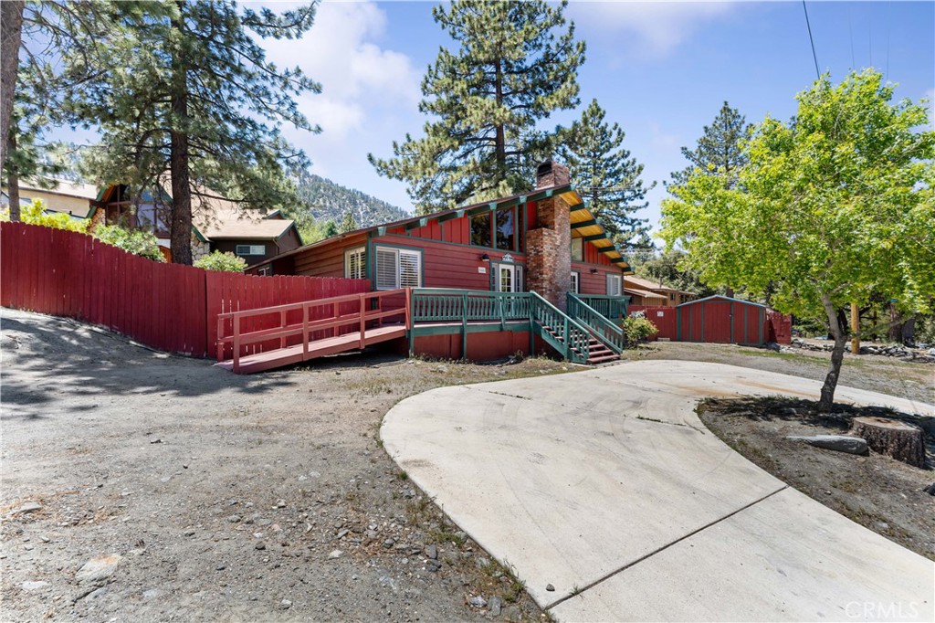 5440 Lone Pine Canyon Road