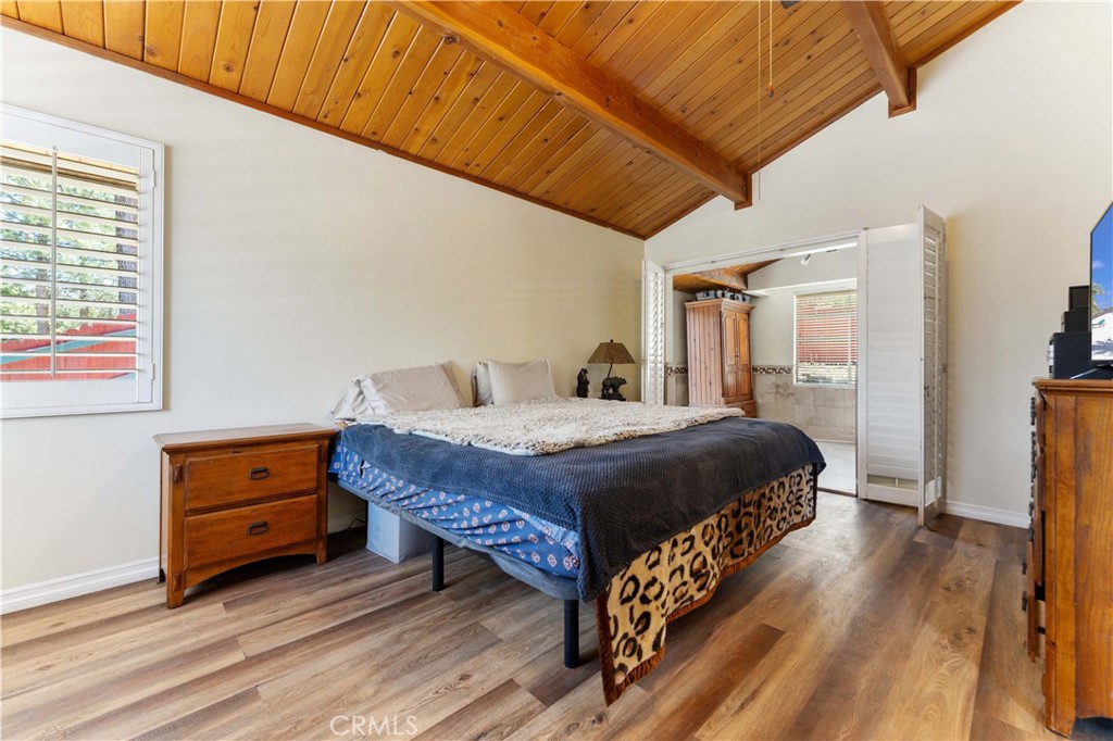 5440 Lone Pine Canyon Road