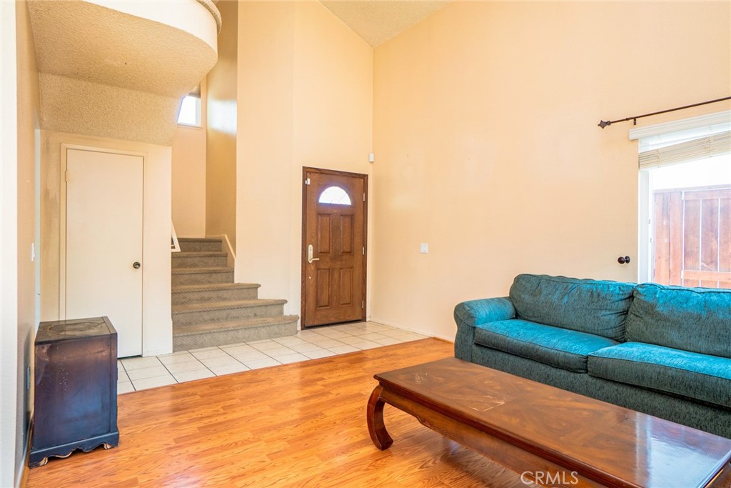 3884 Owens River Lane