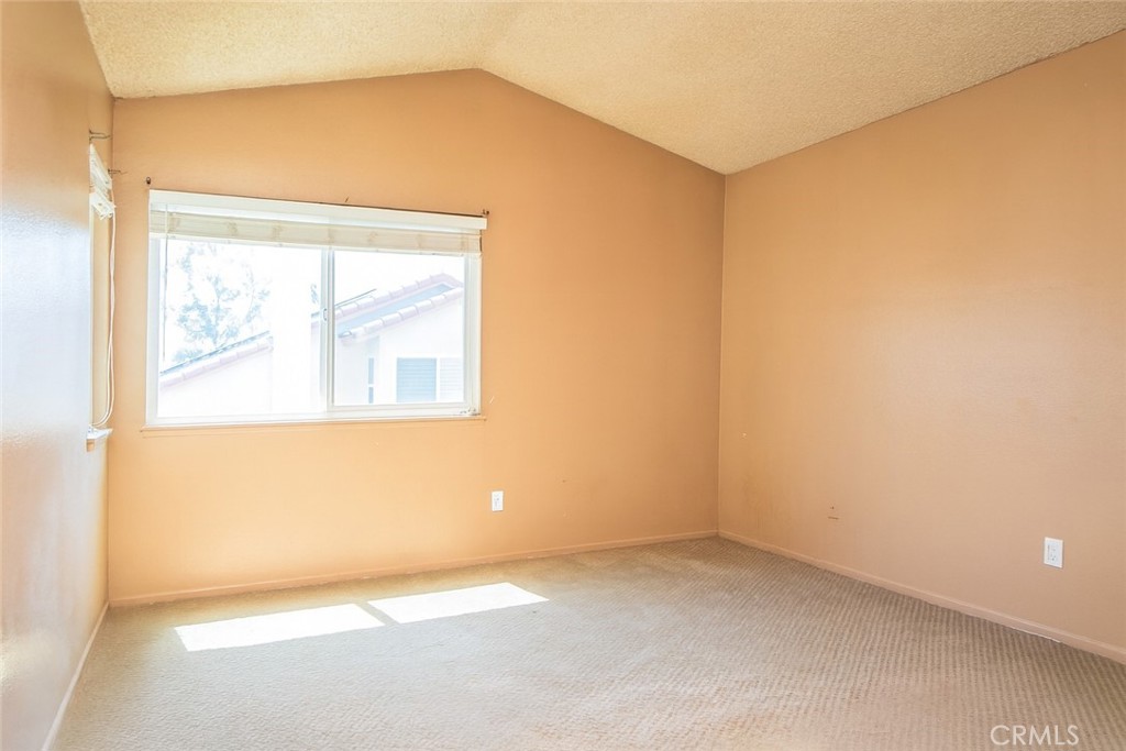 3884 Owens River Lane