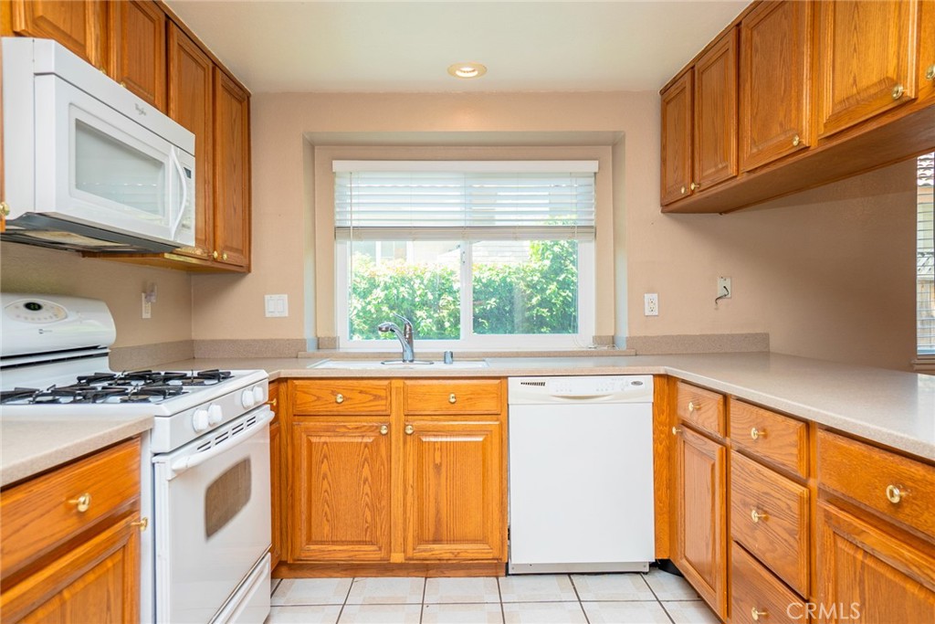 3884 Owens River Lane