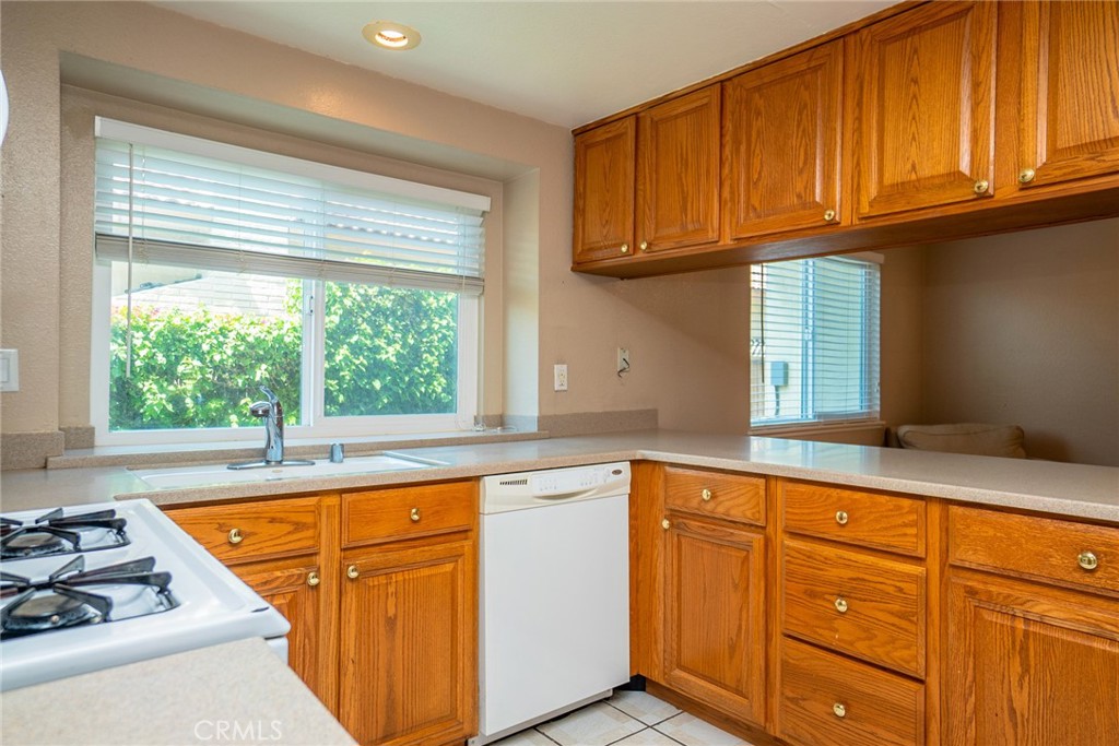 3884 Owens River Lane