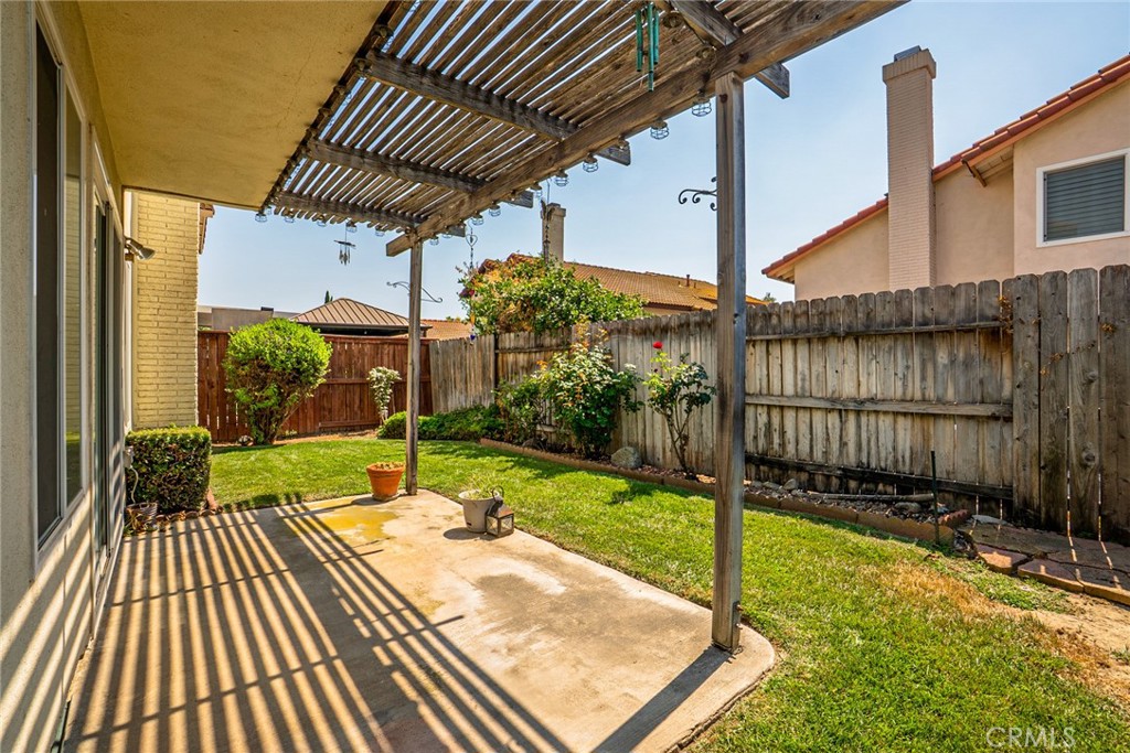 3884 Owens River Lane