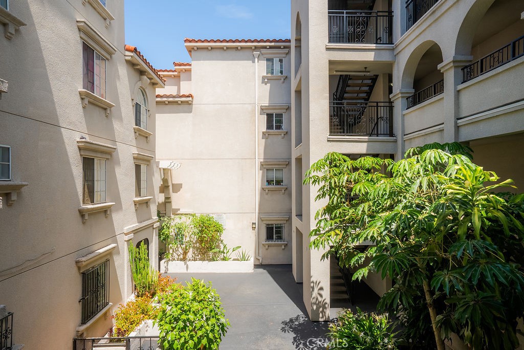 7018 Rita Avenue 206