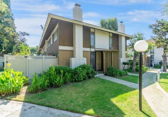 15500 Tustin Village 103