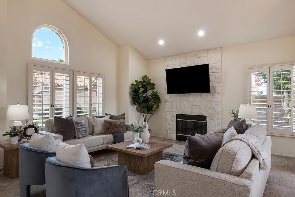 368 Oakmont