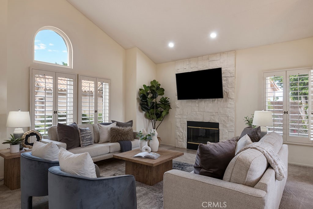 368 Oakmont