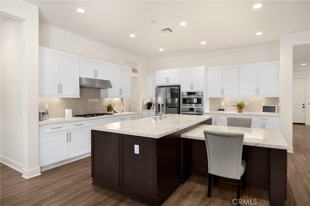 11638 Oakton Way