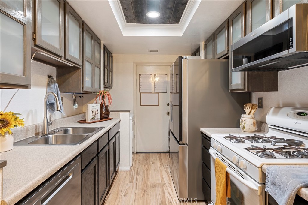 8358 Branchwood