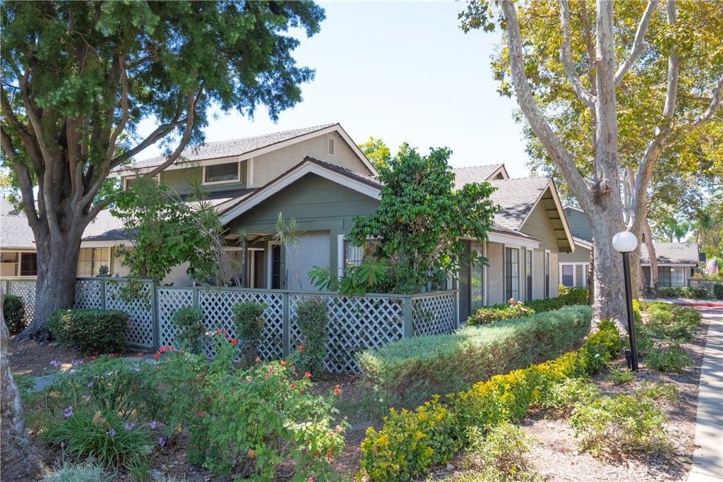 8358 Branchwood