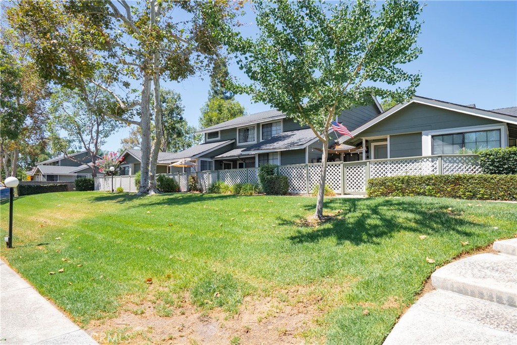 8358 Branchwood