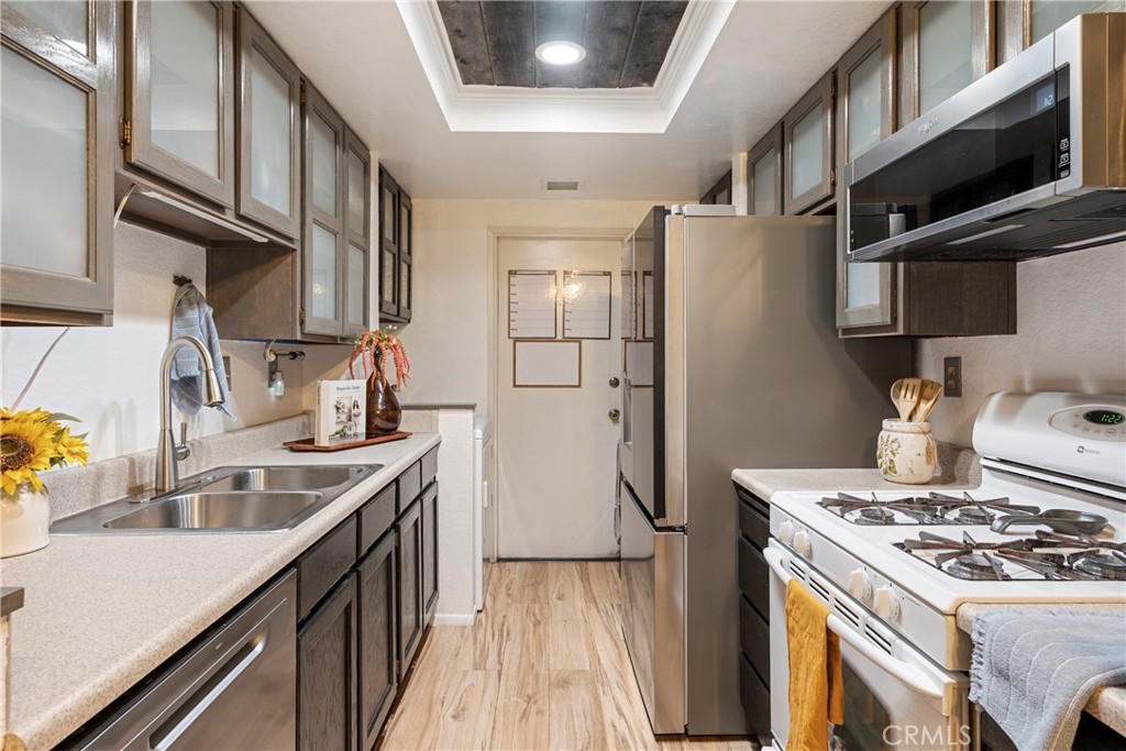 8358 Branchwood