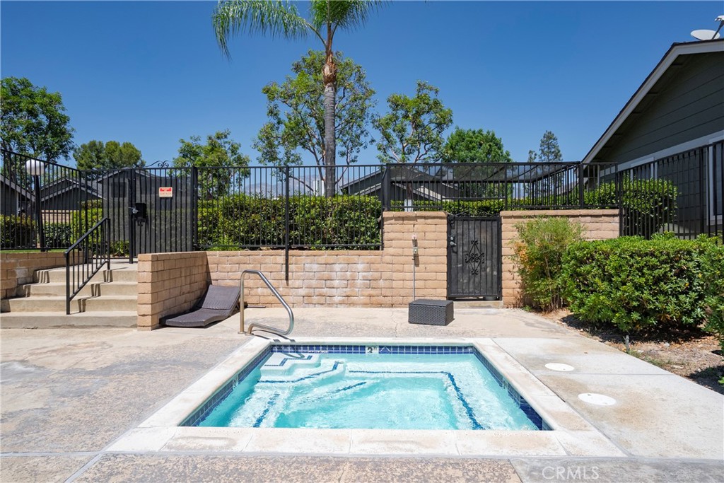 8358 Branchwood