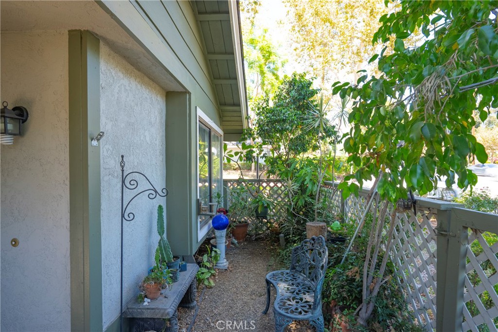 8358 Branchwood