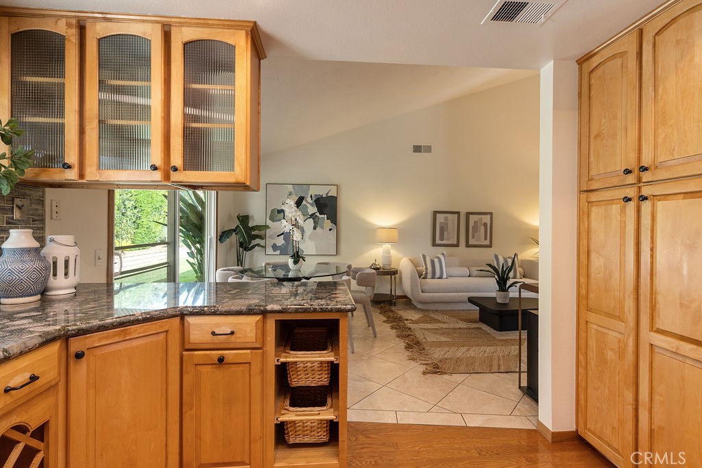 1837 Balboa Way