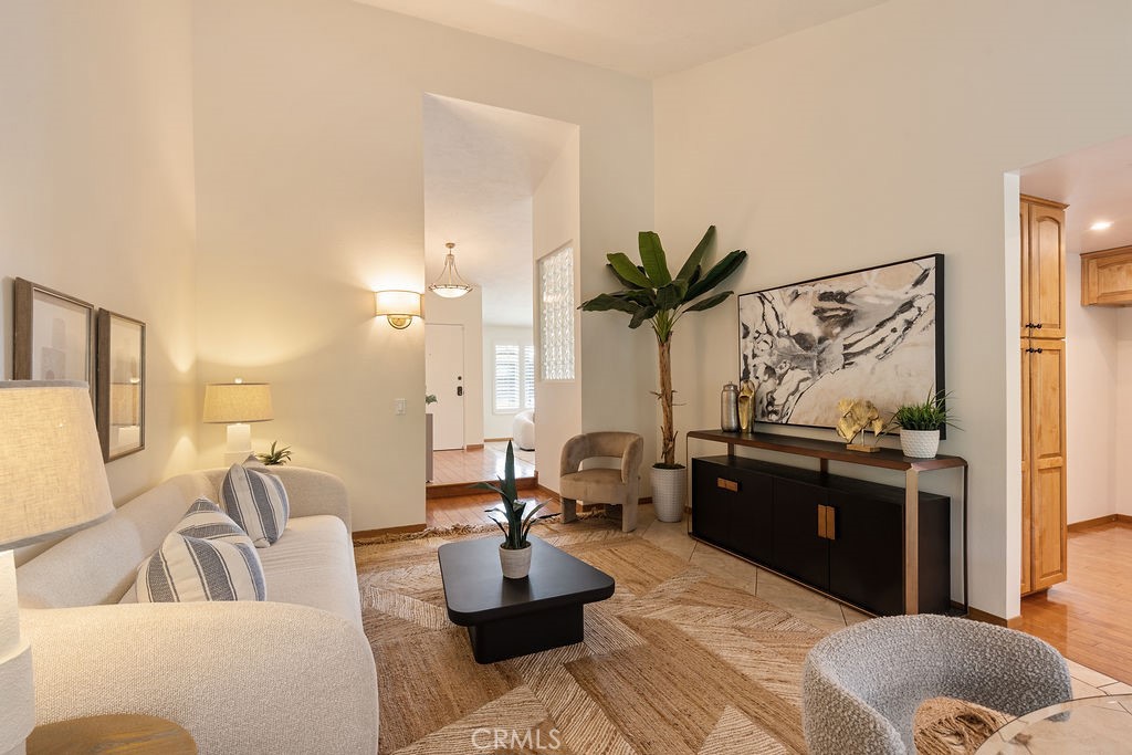 1837 Balboa Way