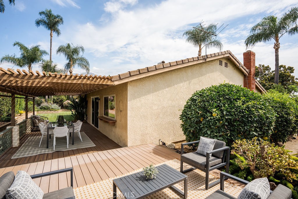 1837 Balboa Way