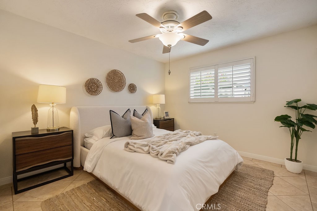 1837 Balboa Way