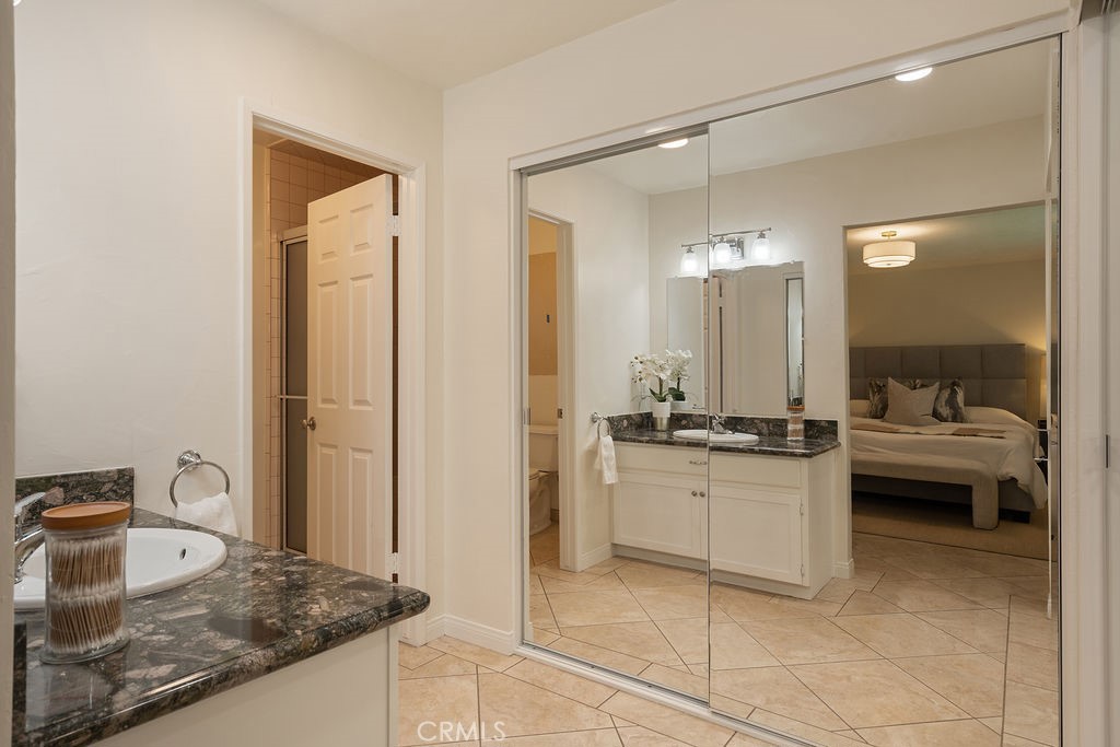 1837 Balboa Way