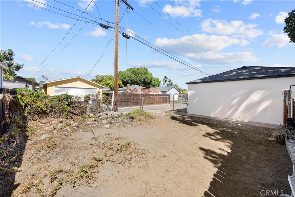 5132 Lincoln Avenue
