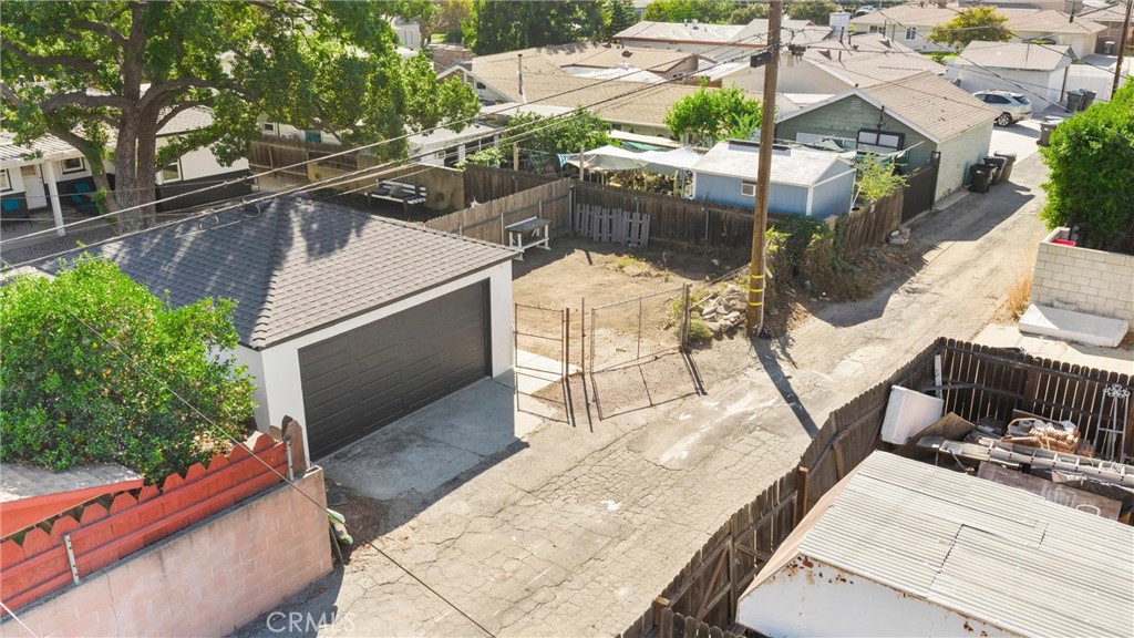 5132 Lincoln Avenue