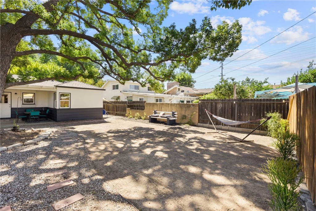 5132 Lincoln Avenue