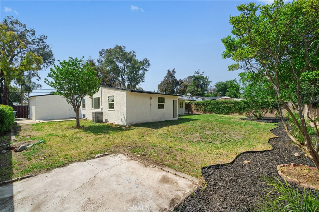 850 S College Avenue